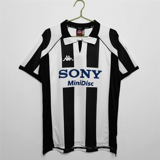 Juventus Home Retro Jersey 1997/98
