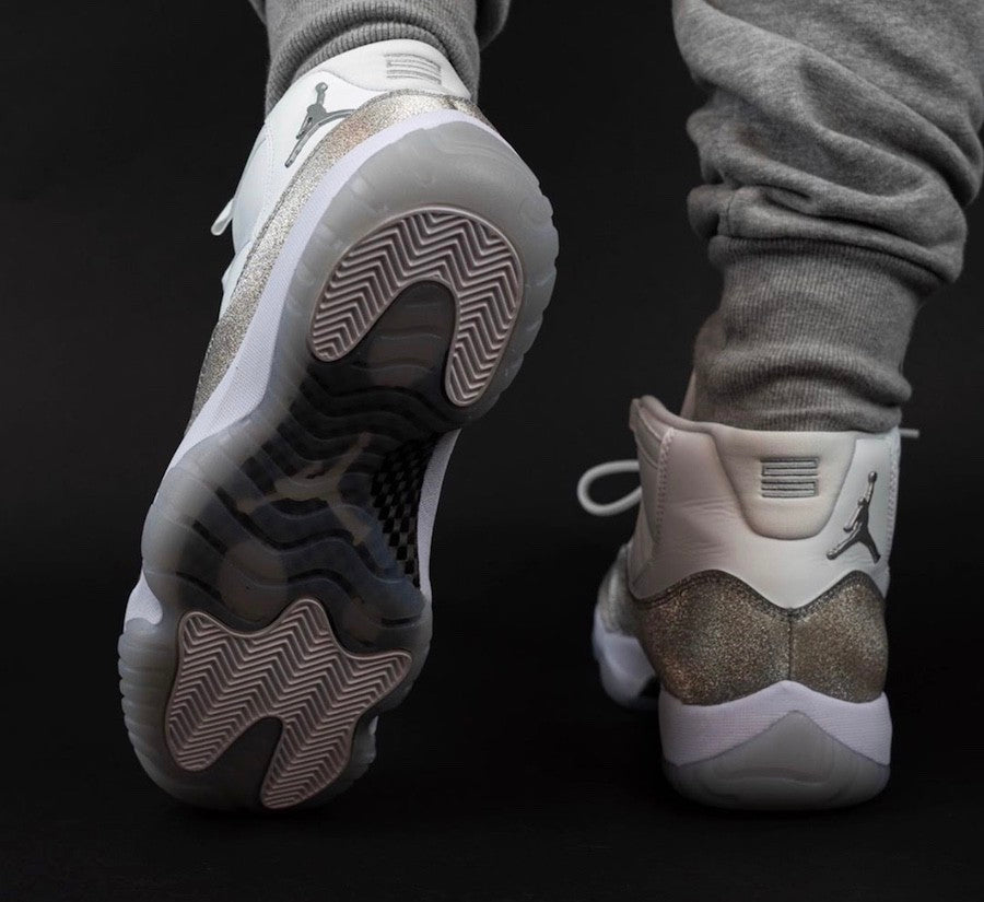 Air Jordan 11 WMNS “Metallic Silver” AR0715-100