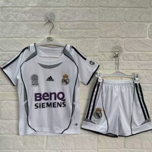 Real Madrid Home Retro Kids Suit 2006/07