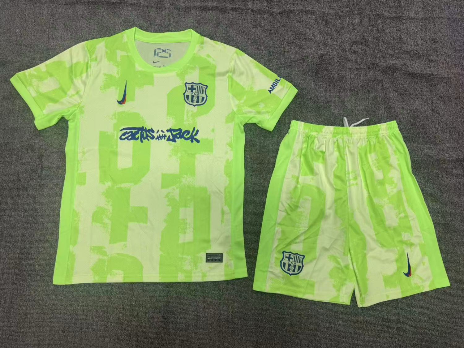 Barcelona Third Limited Edition Travis Scott Kids Suit 24/25