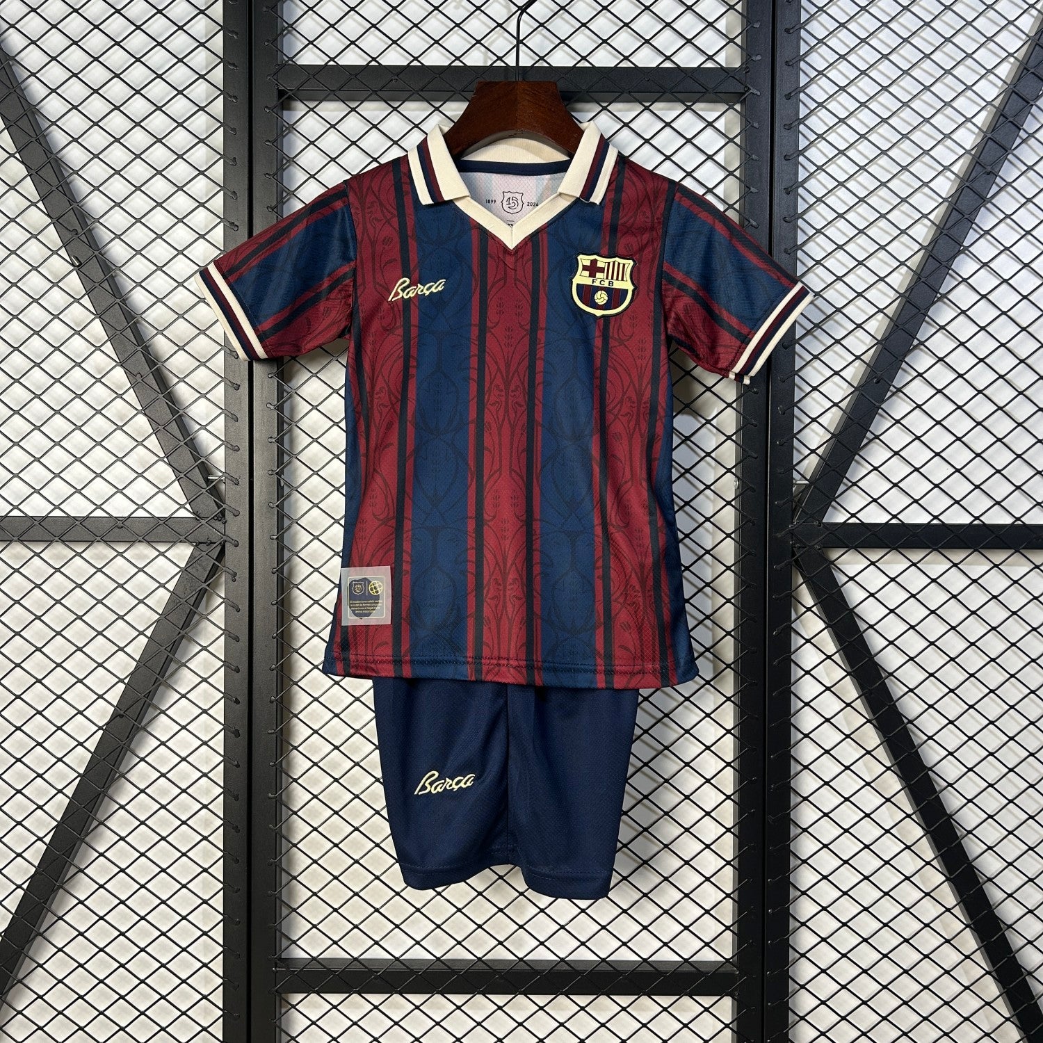Barcelona Modernist Men Polo Kids Suit 25/26